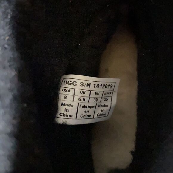 UGG AUSTRALIA REMORA BUCKLE BOOTIE FOLDOVER STYLE‎ Black 8 - Picture 10 of 13